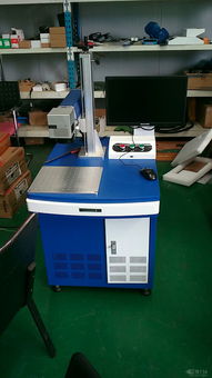 通讯设备 连接世界的无形桥梁